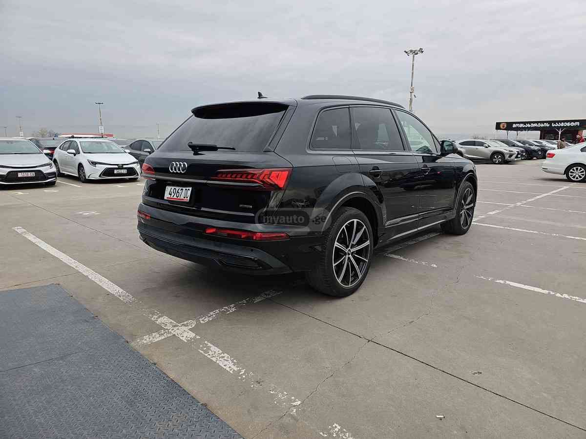 Audi Audi Q7 — миниатюра 4