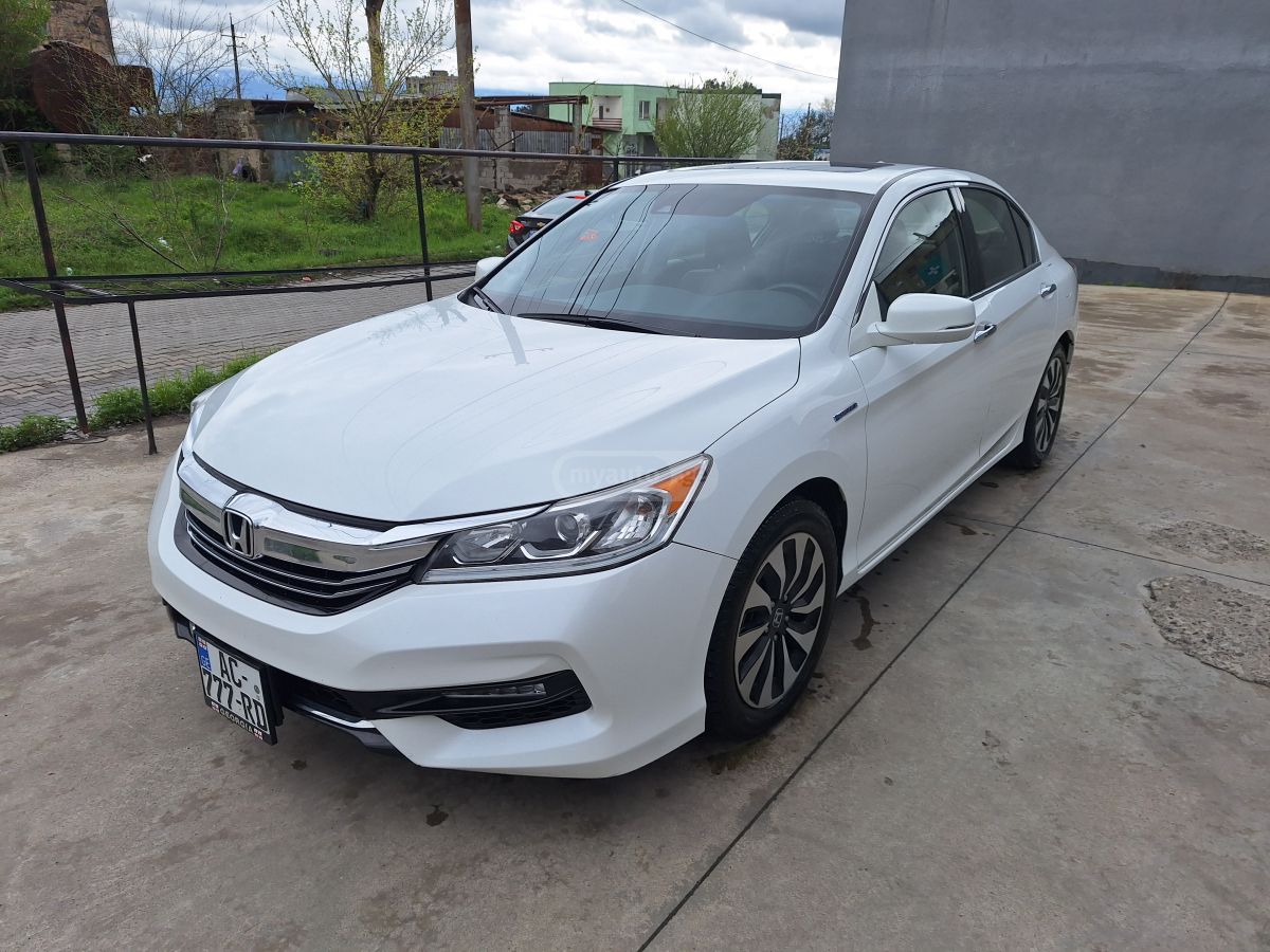 Honda Accord - фото 3