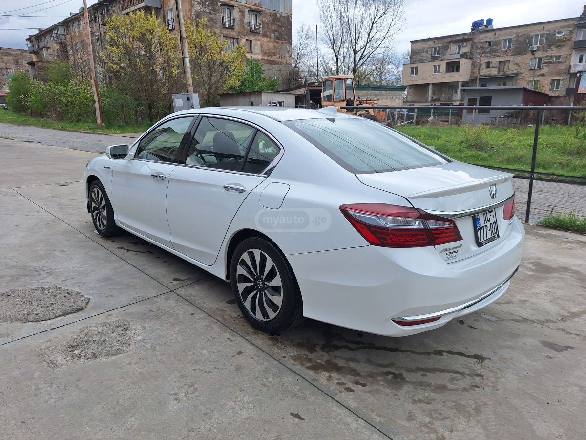 Honda Accord - фото 4