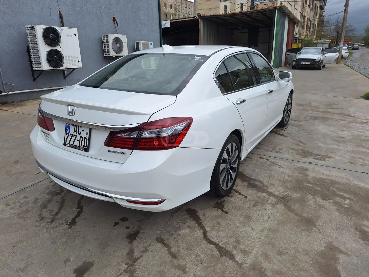 Honda Accord - фото 5