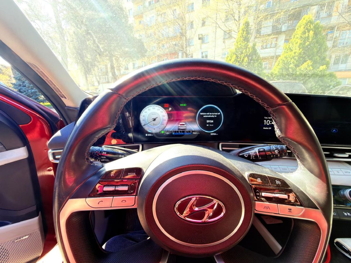 Hyundai Elantra - фото 6