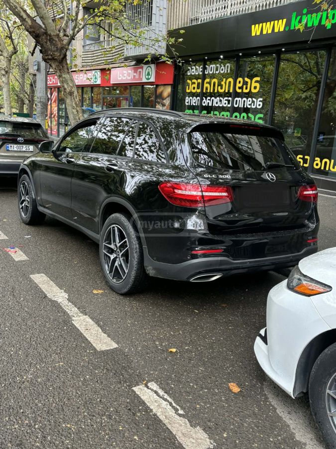 Mercedes-Benz GLC 300 - фото 3
