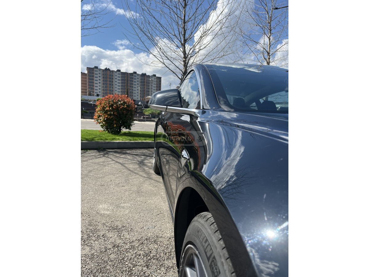 Tesla Model 3 - фото 12