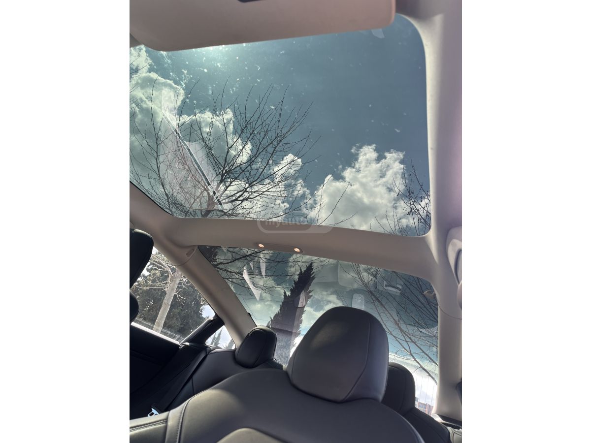 Tesla Model 3 - фото 15