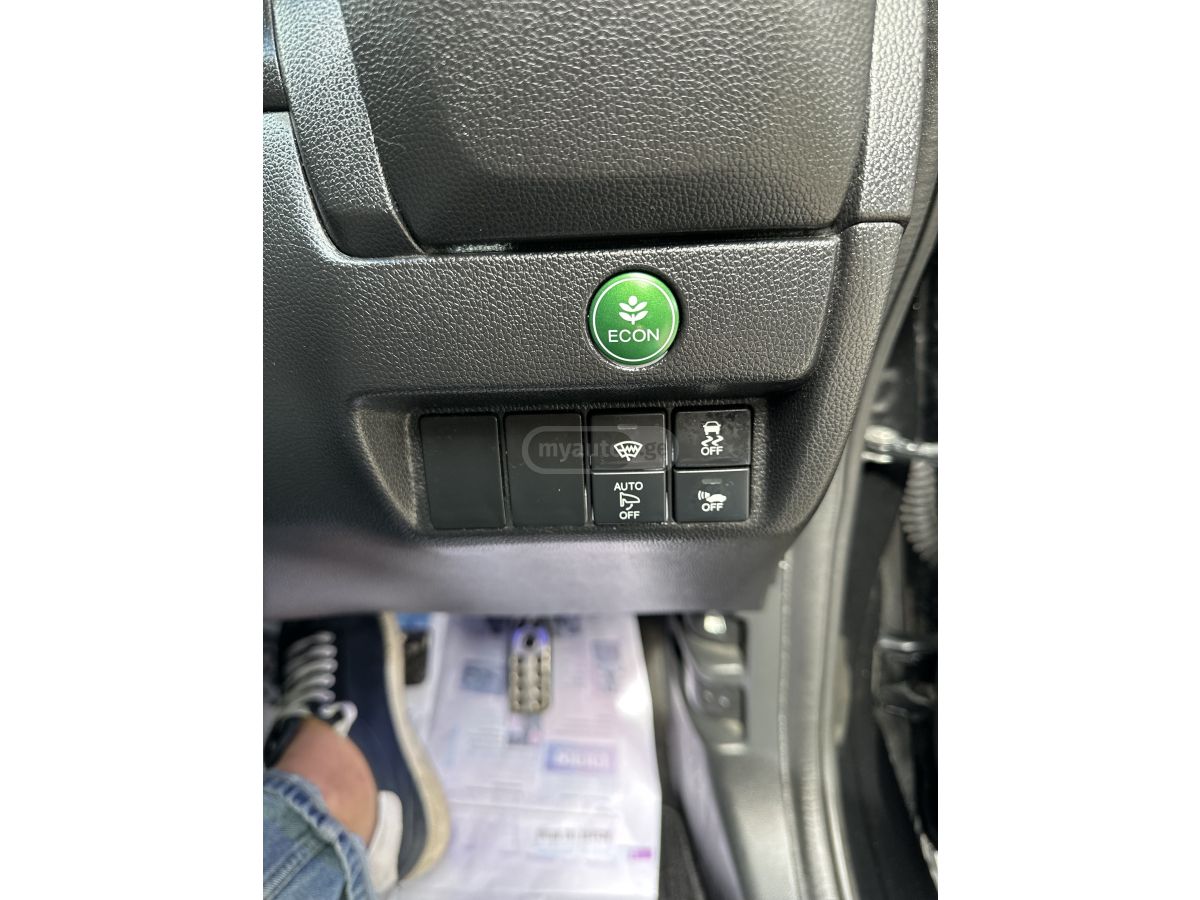 Honda FIT - фото 10