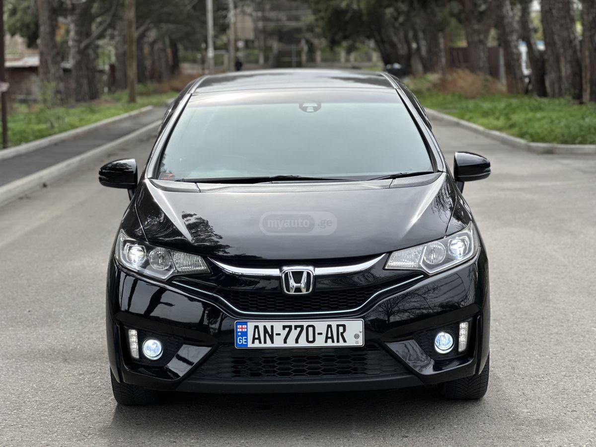 Honda FIT - фото 2