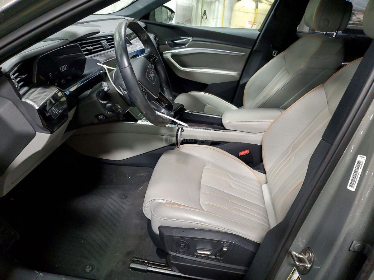 Audi S line Premium 4dr All-Wheel D — миниатюра 7