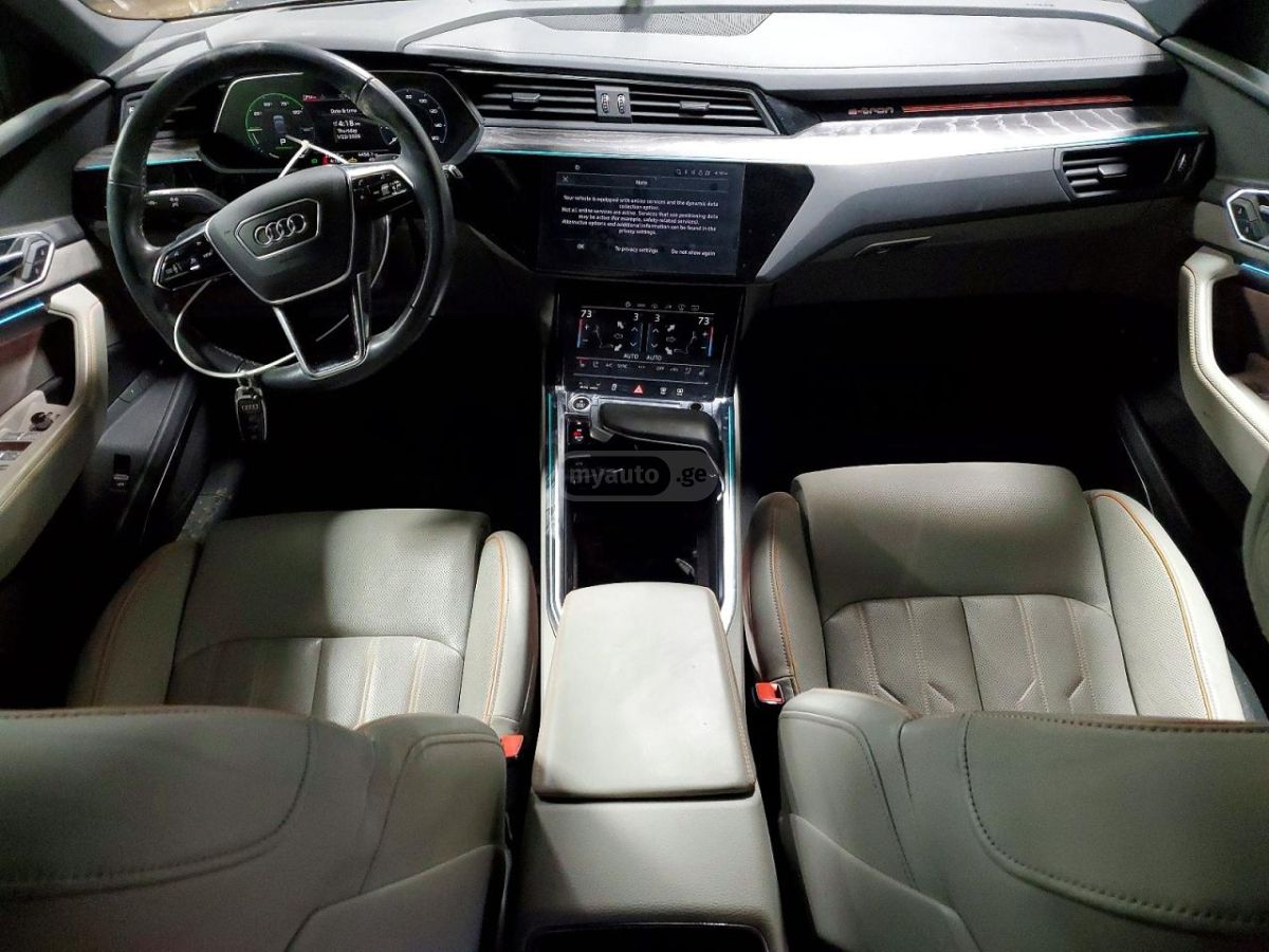 Audi S line Premium 4dr All-Wheel D — миниатюра 8