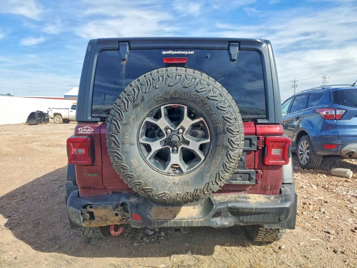 Jeep Wrangler - фото 6