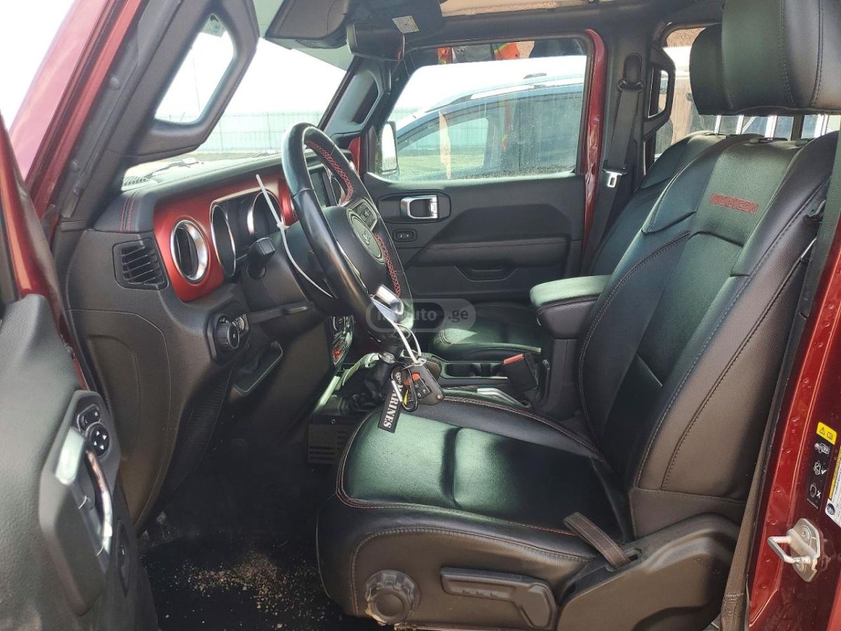 Jeep Wrangler - фото 7