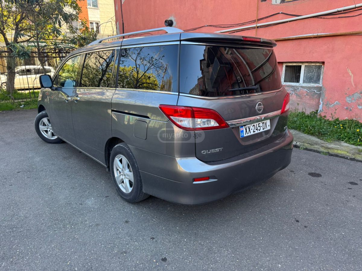 Nissan Quest - фото 5