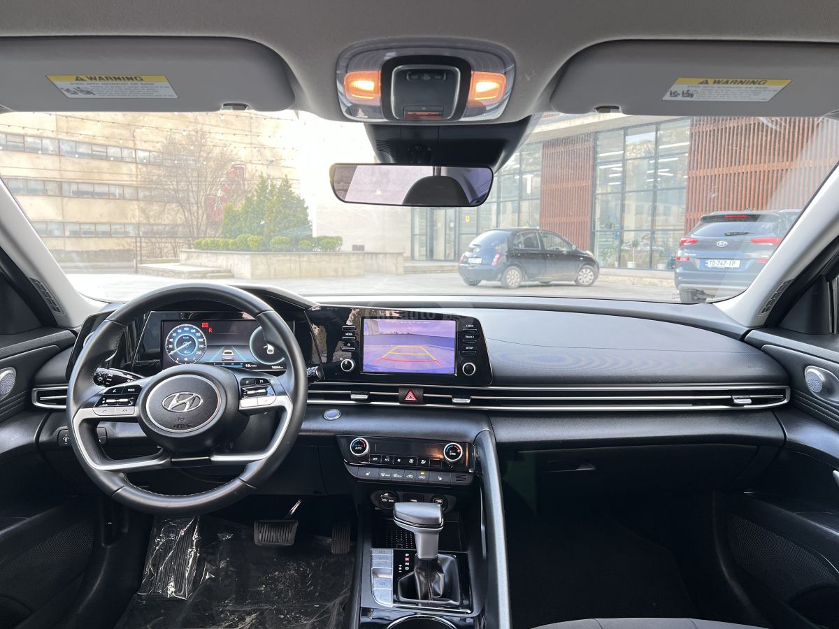 Hyundai Elantra - фото 9