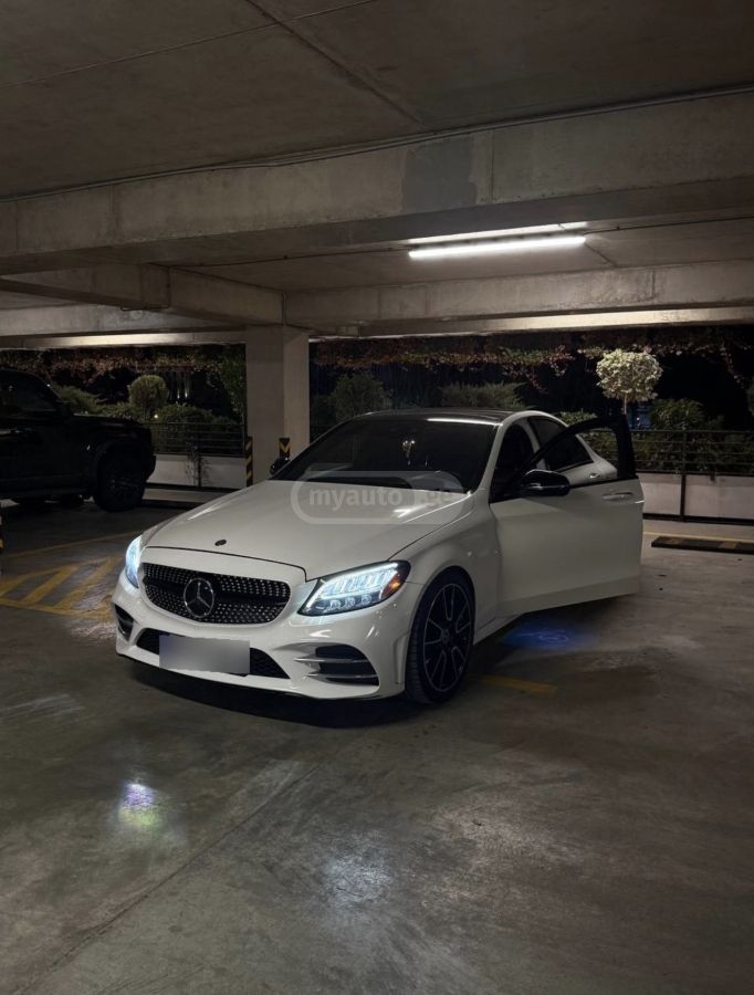 Mercedes-Benz C 300 - фото 2