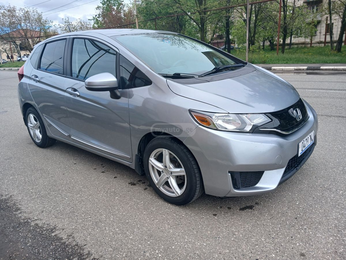 Honda Fit - фото 10