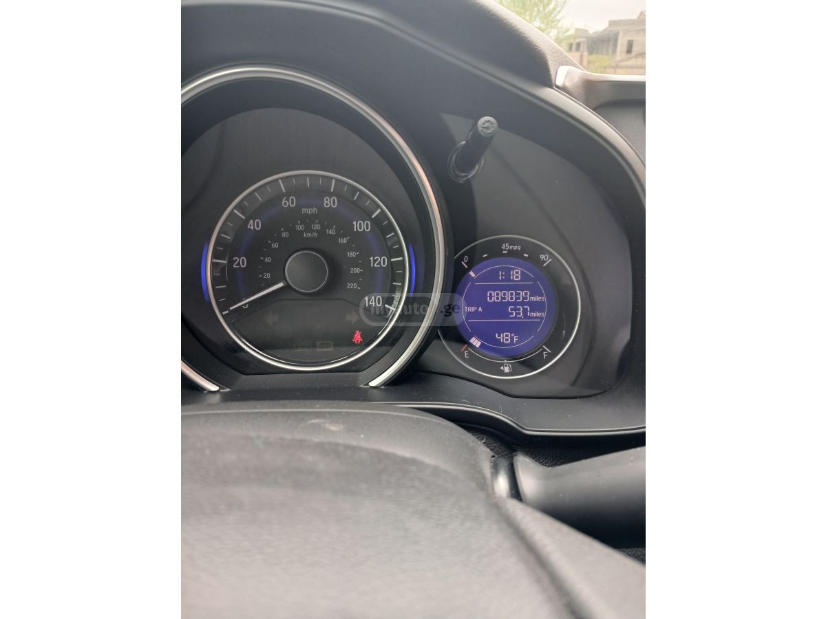 Honda Fit - фото 12