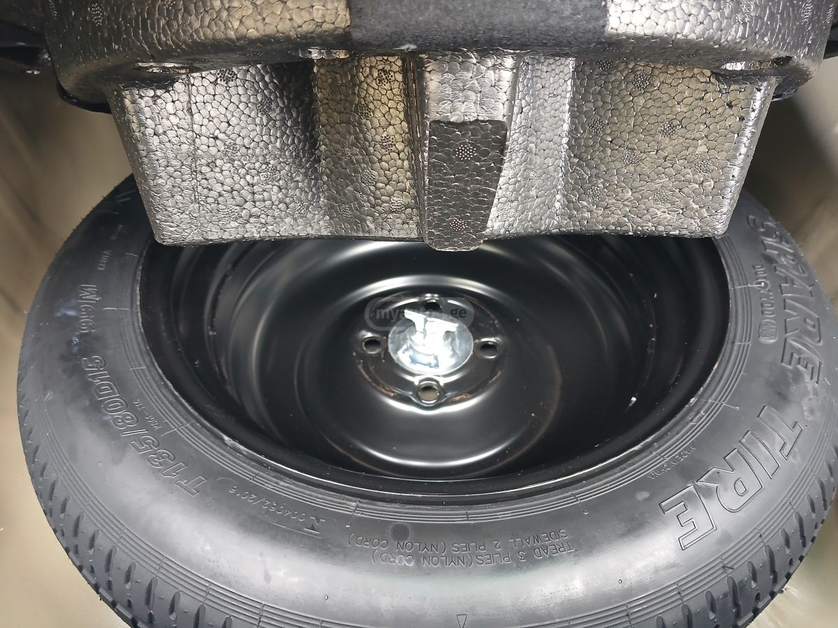 Honda Fit - фото 3