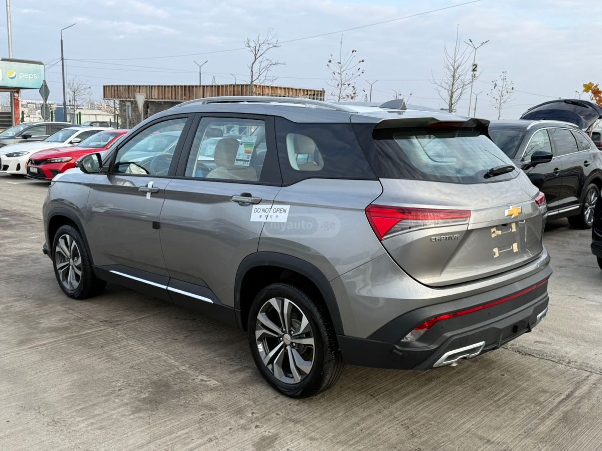 Chevrolet Captiva 2023 — миниатюра 5