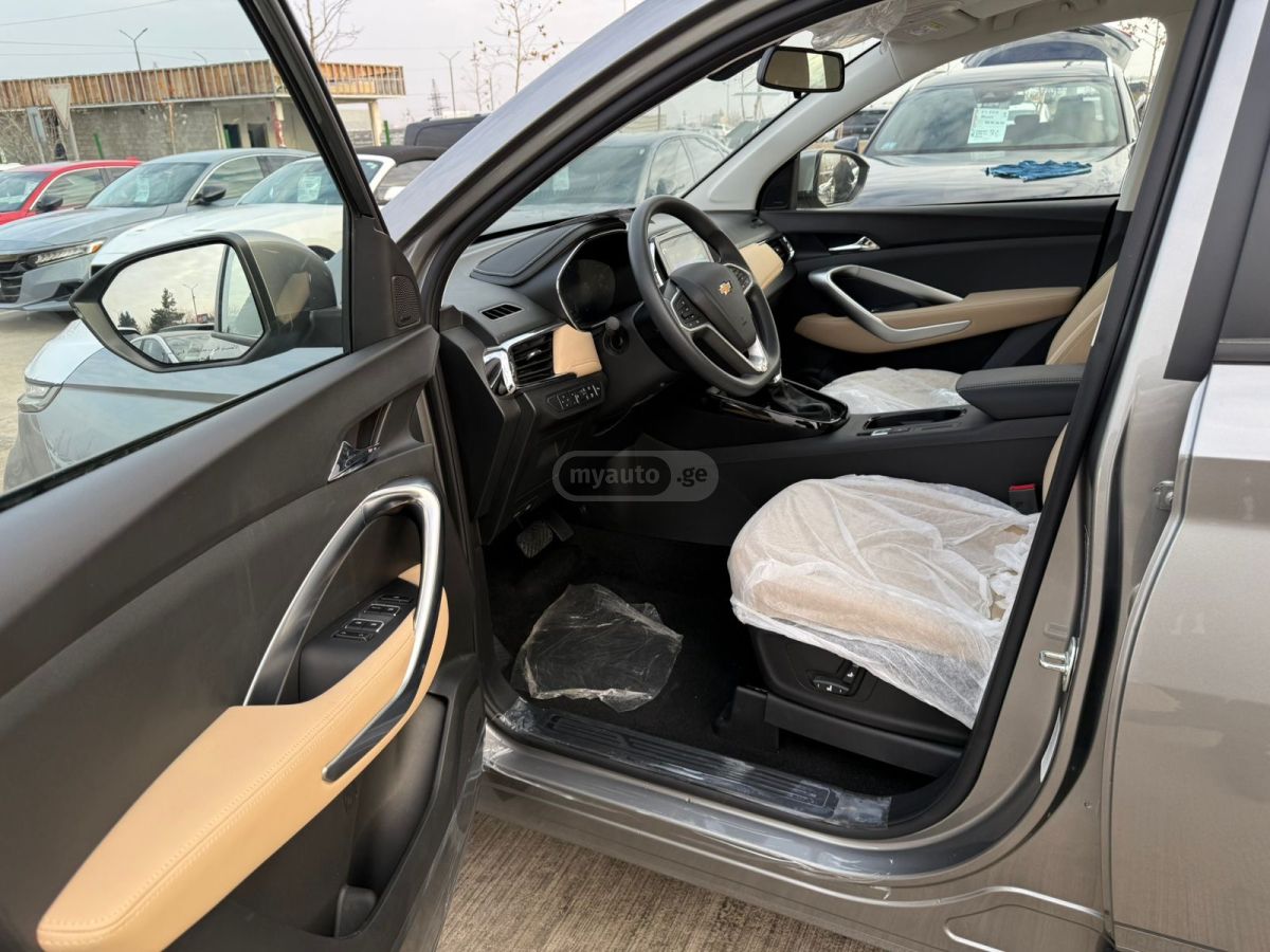 Chevrolet Captiva 2023 — миниатюра 7