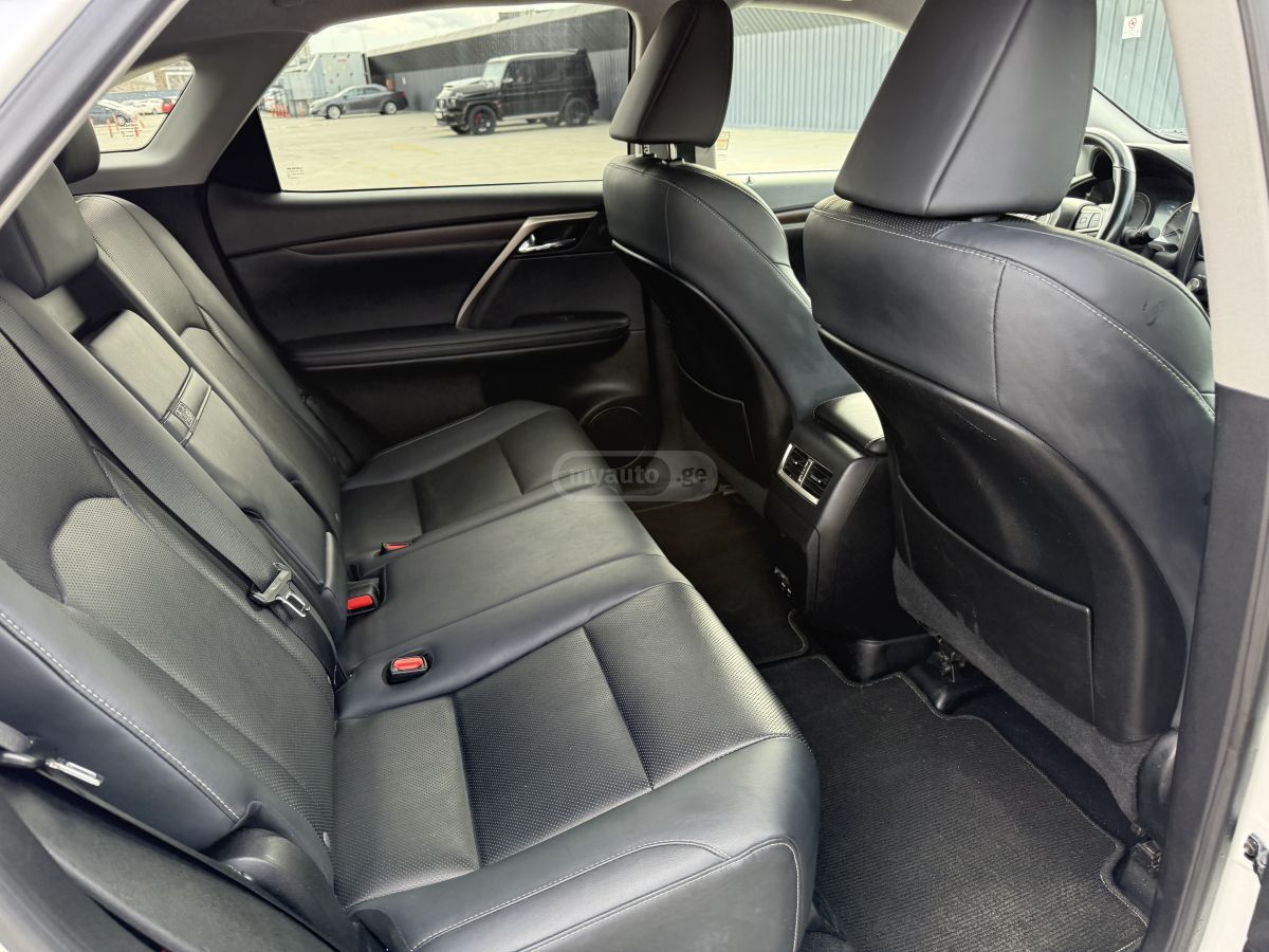 Lexus RX 450 - фото 7