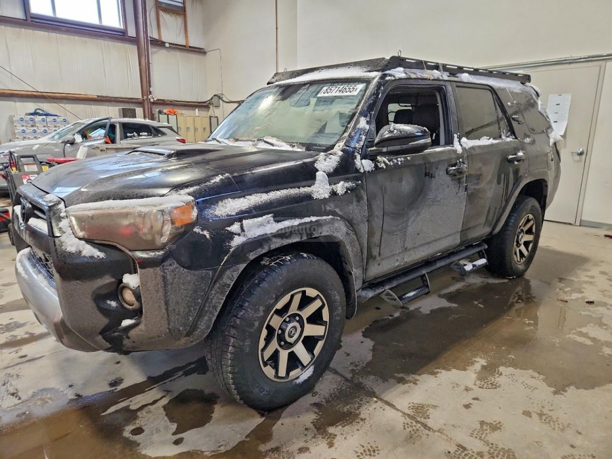 Toyota 4 Runner - фото 1