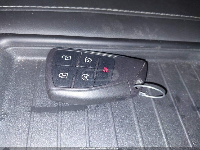 Chevrolet Tahoe 2024 — миниатюра 10