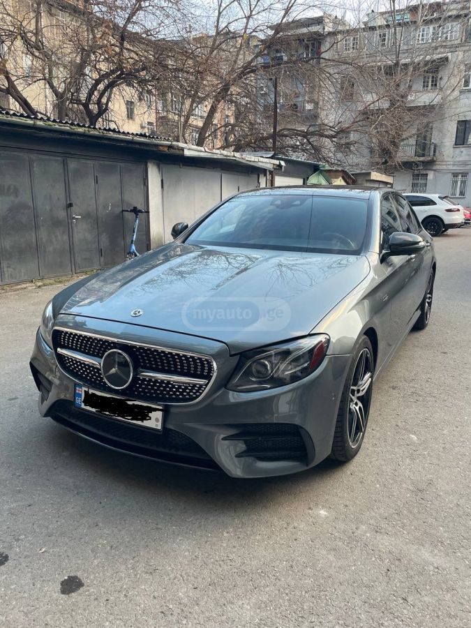 Mercedes-Benz E53 AMG - фото 3