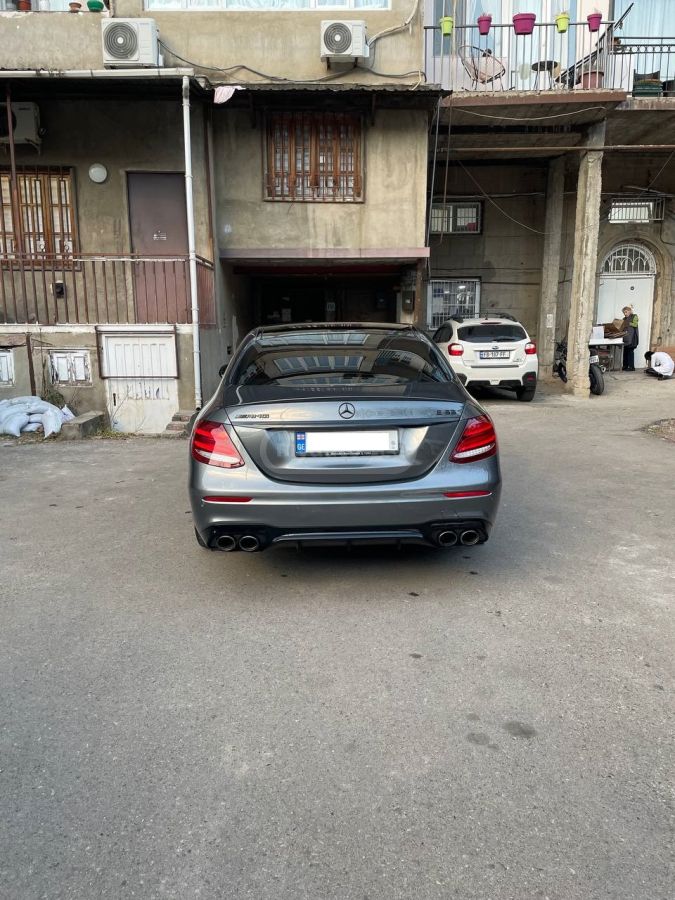 Mercedes-Benz E53 AMG - фото 5