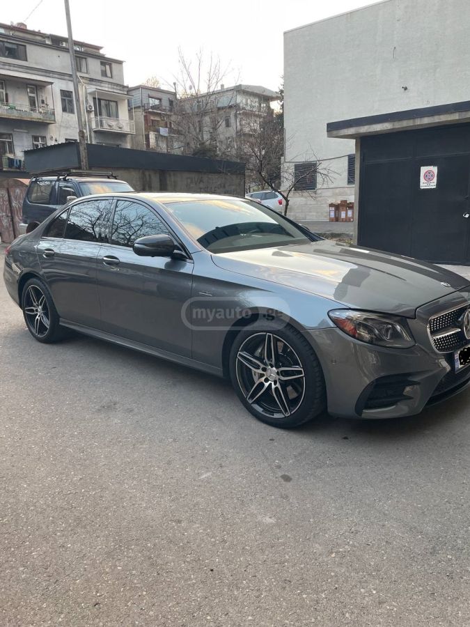 Mercedes-Benz E53 AMG - фото 7