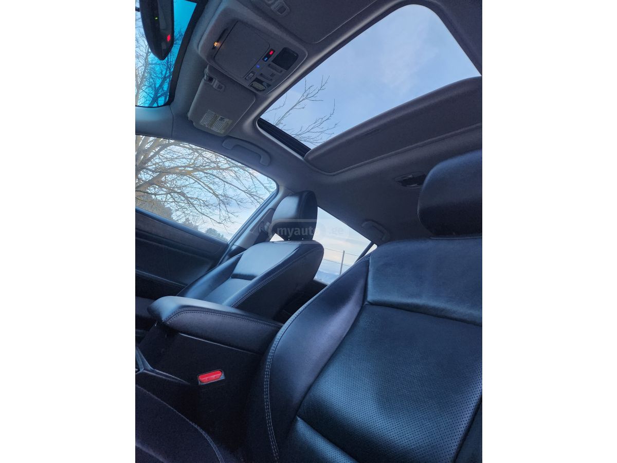 Subaru Outback - фото 12