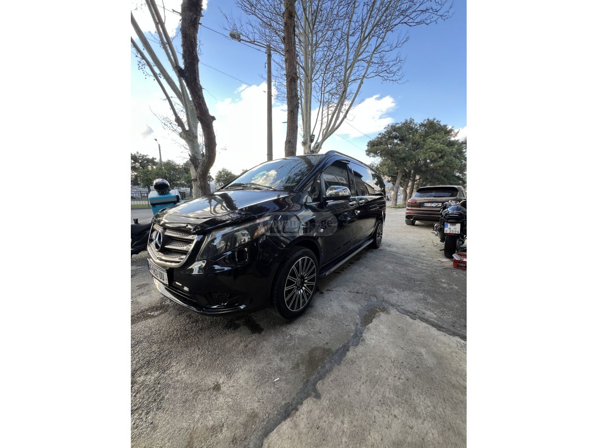 Mercedes-Benz Metris Passenger Van - фото 1