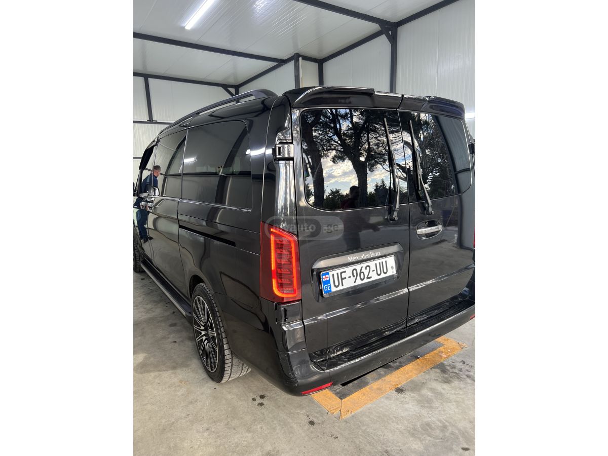 Mercedes-Benz Metris Passenger Van - фото 12