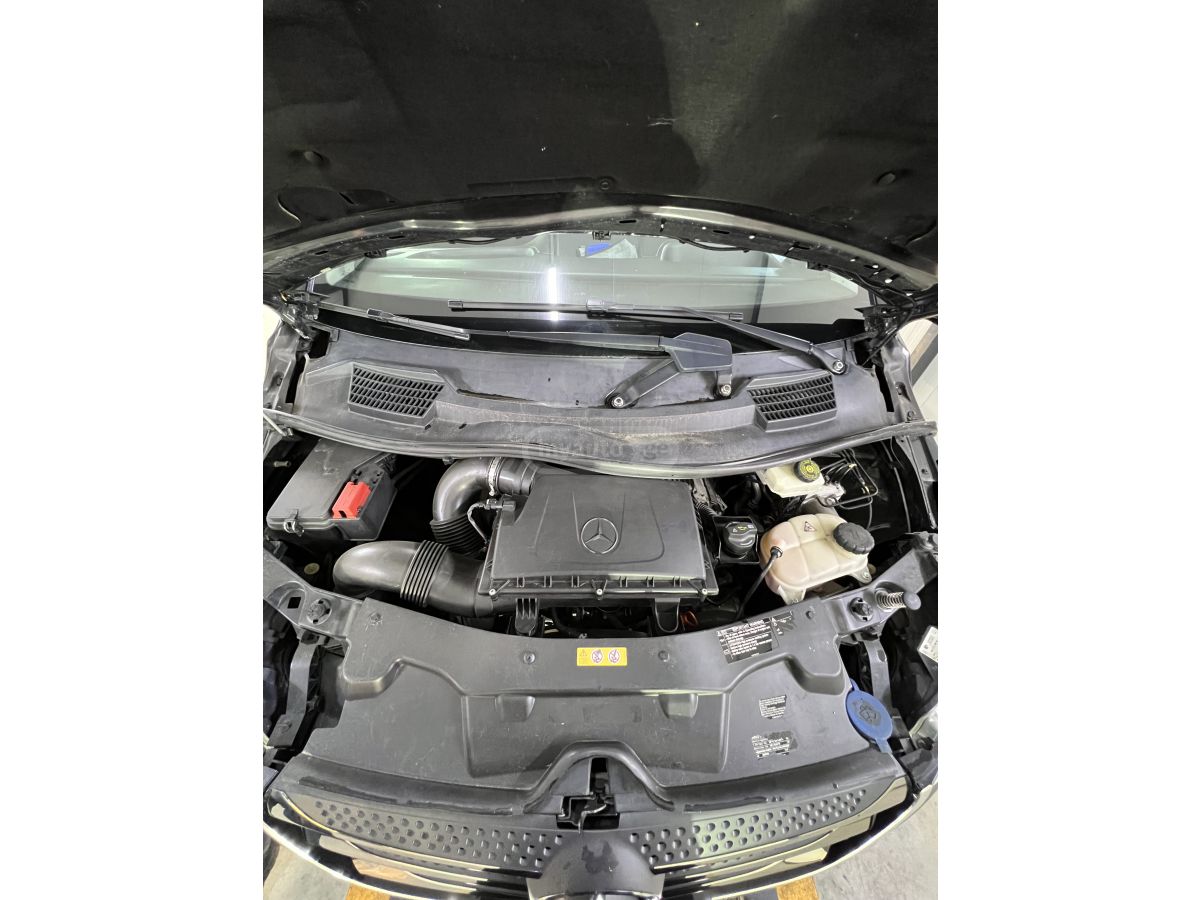 Mercedes-Benz Metris Passenger Van - фото 13