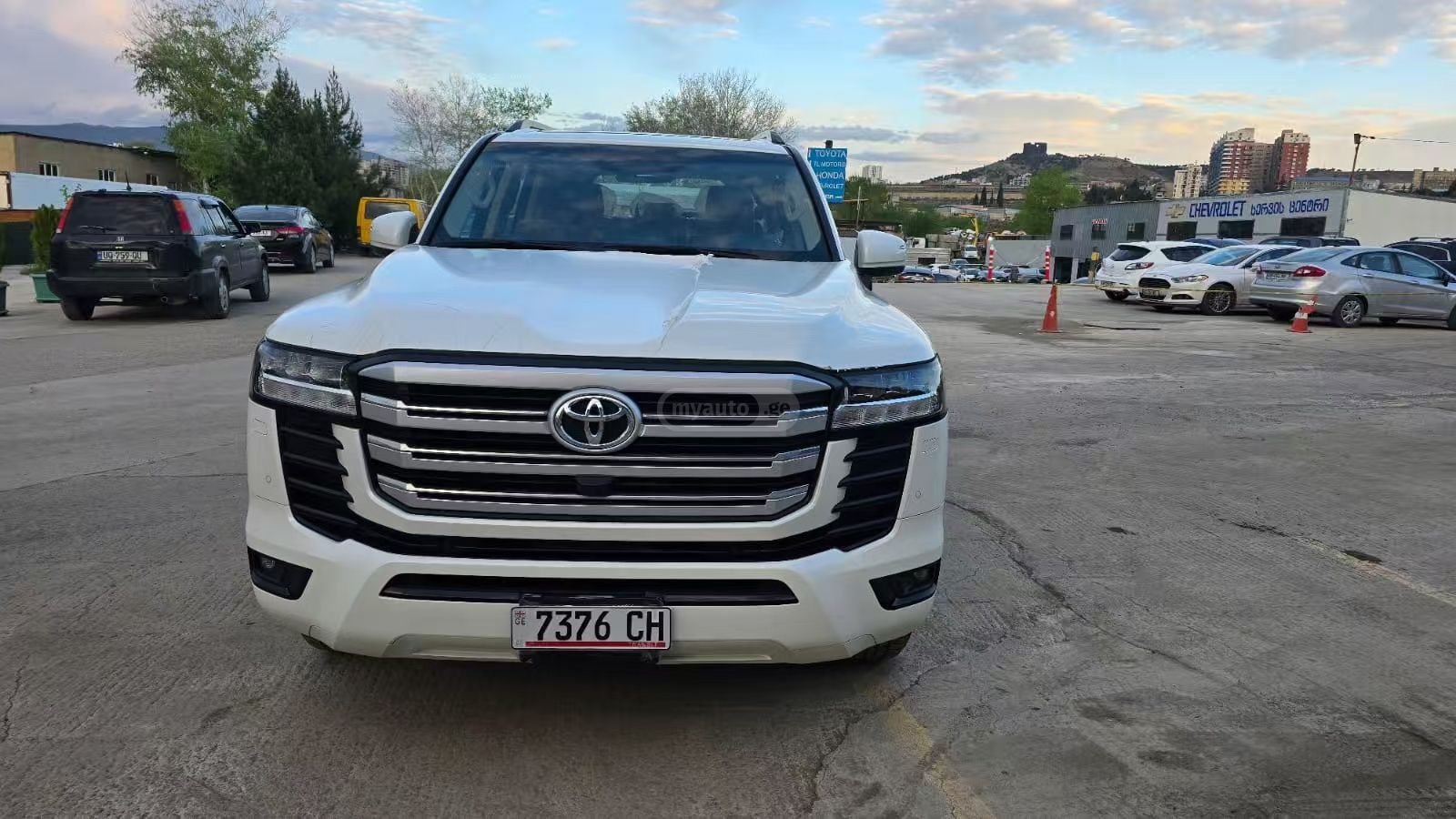 Toyota Land Cruiser - фото 3