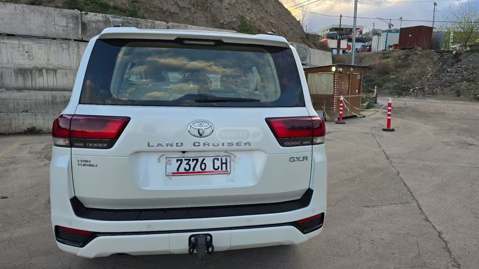 Toyota Land Cruiser - фото 5