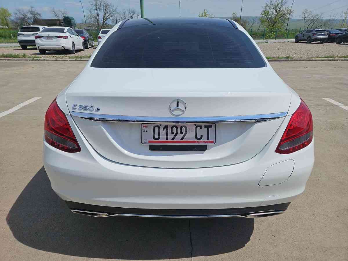 Mercedes-Benz C 350 - фото 6