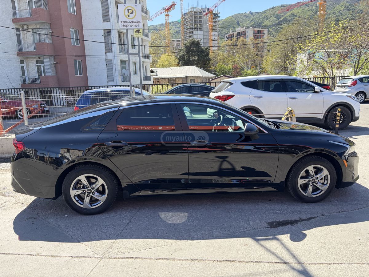 Kia K5 - фото 8