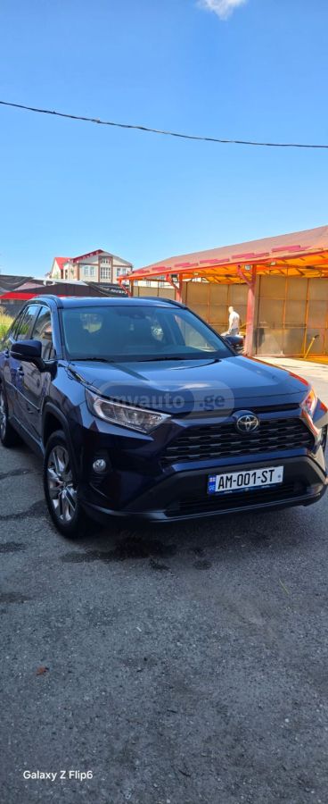 Toyota XLE Premium 4dr All-Wheel Driv — миниатюра 2