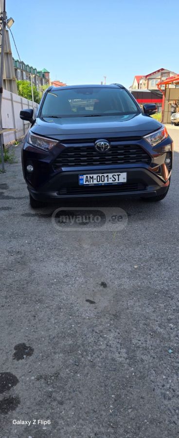 Toyota XLE Premium 4dr All-Wheel Driv — миниатюра 12