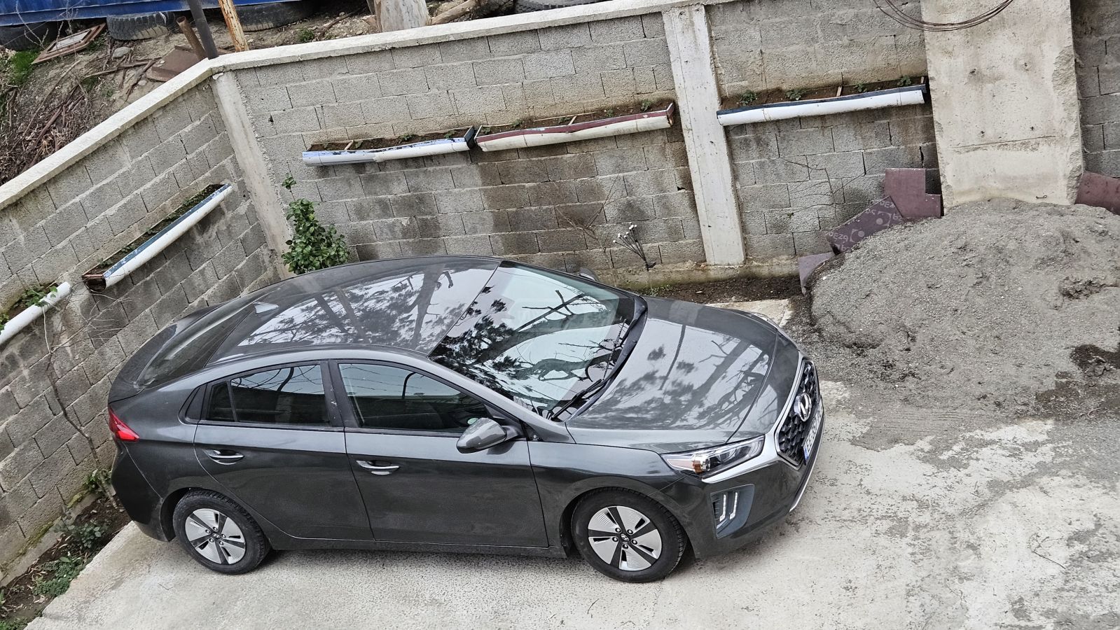 Hyundai Ioniq - фото 4