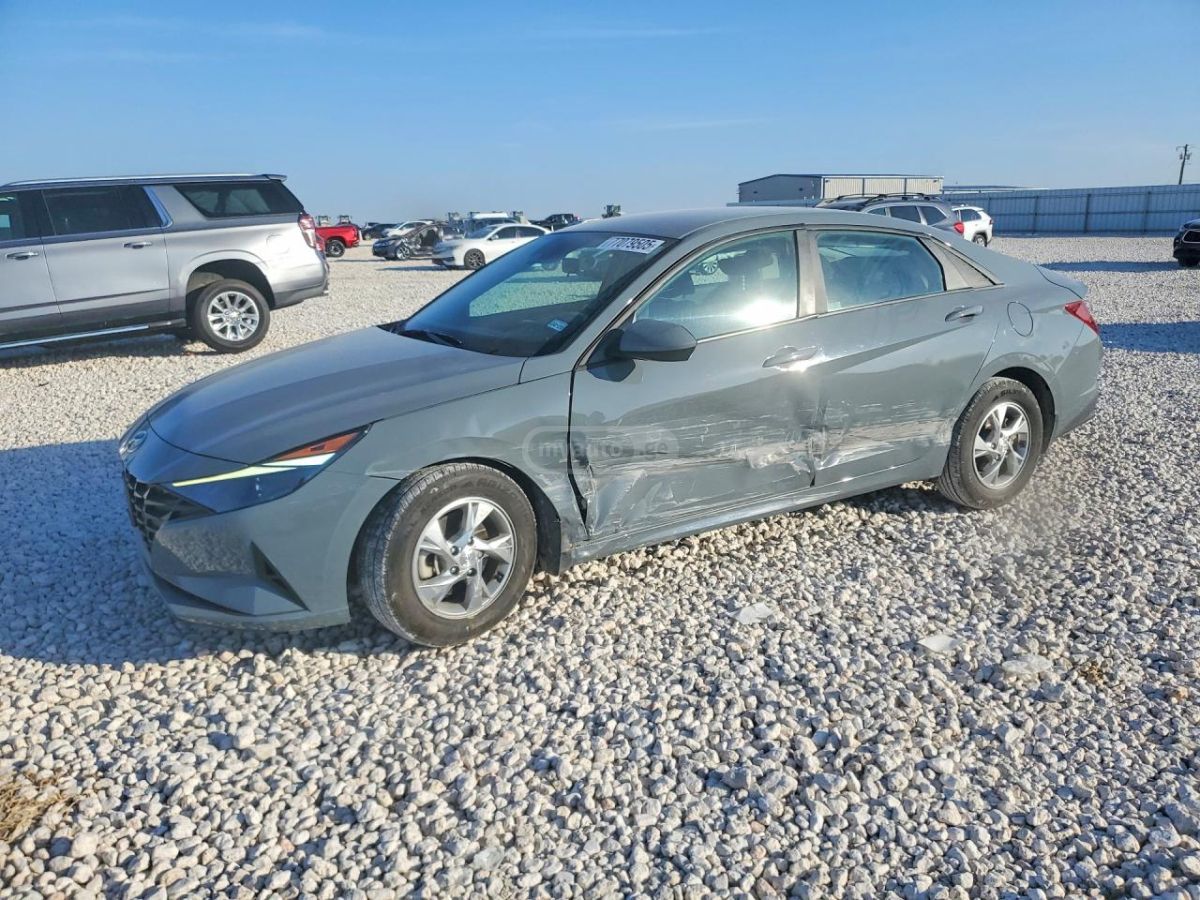 Hyundai SE 4dr Sedan CVT — миниатюра 1