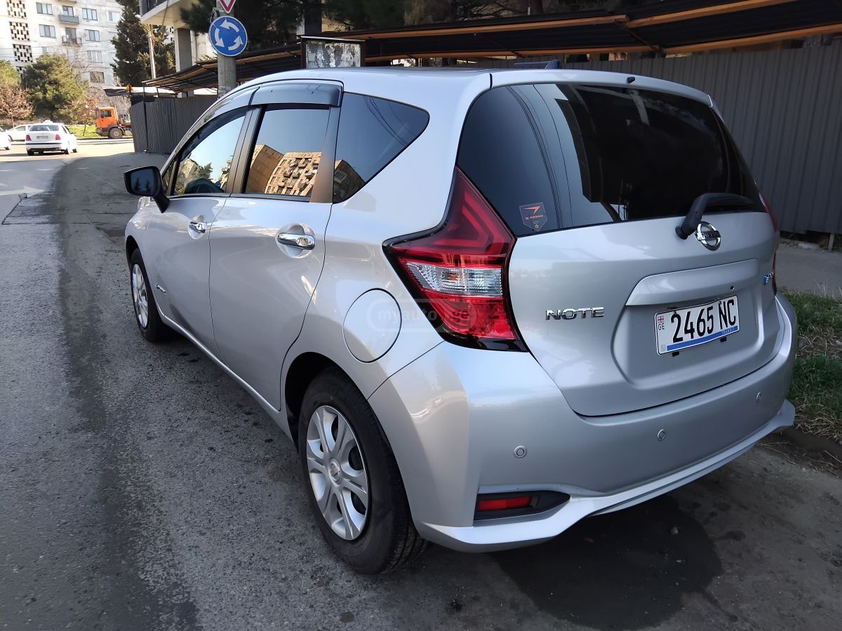 Nissan Note - фото 5