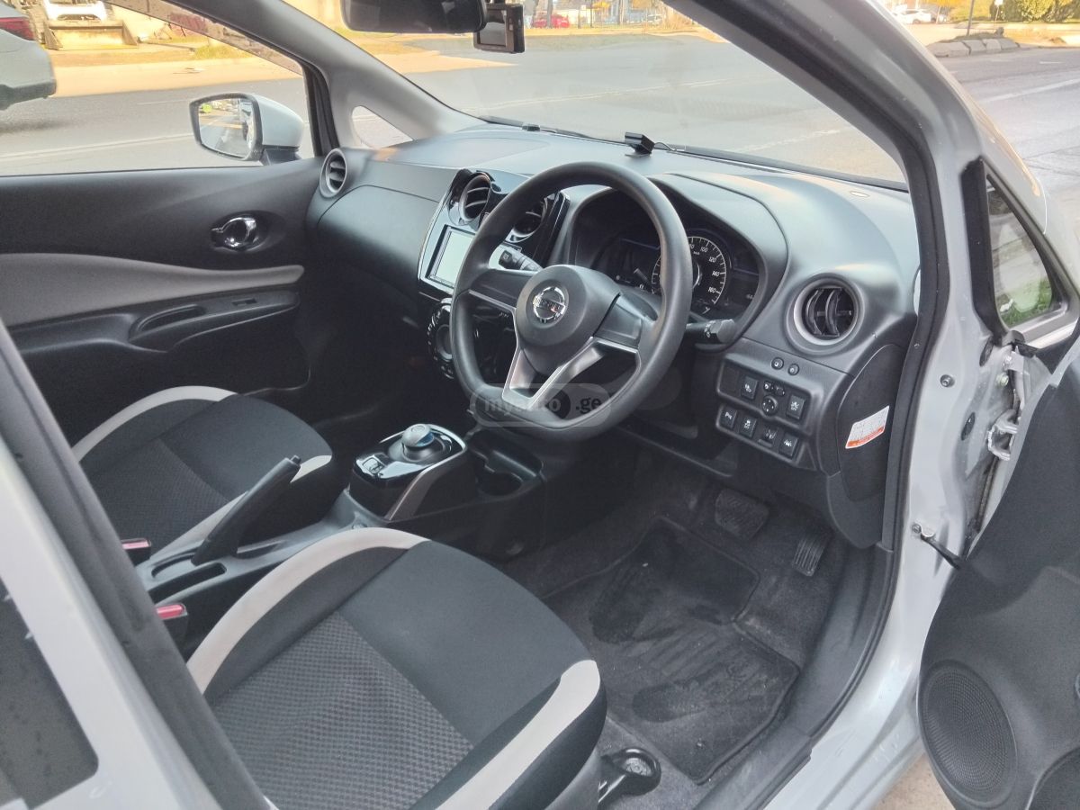 Nissan Note - фото 8