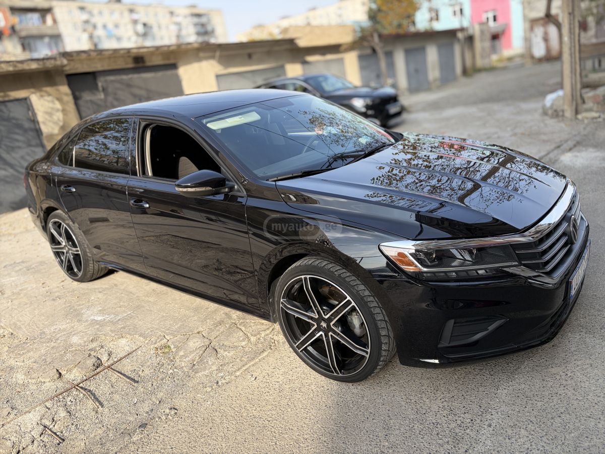 Volkswagen Passat - фото 1