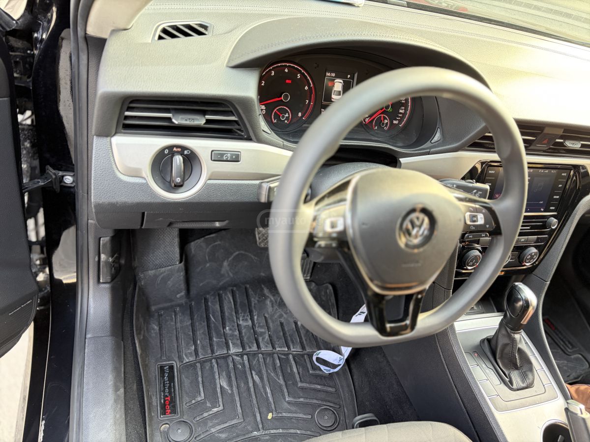 Volkswagen Passat - фото 11