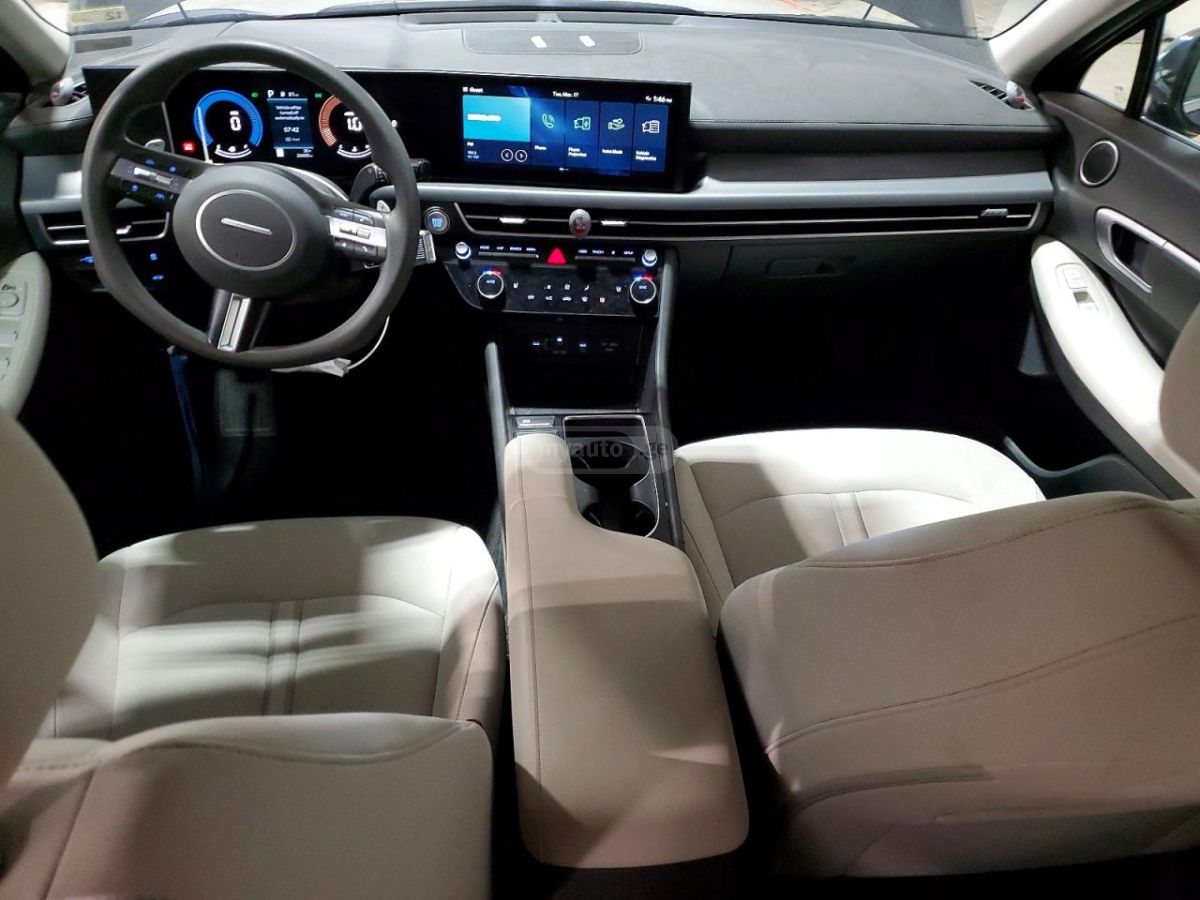 Hyundai Sonata 2025 — миниатюра 8