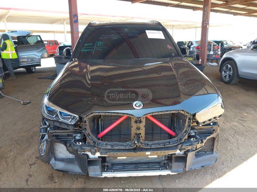 BMW M50i 4dr All-Wheel Drive Sport — миниатюра 4