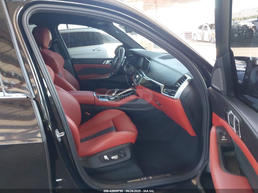 BMW M50i 4dr All-Wheel Drive Sport — миниатюра 6