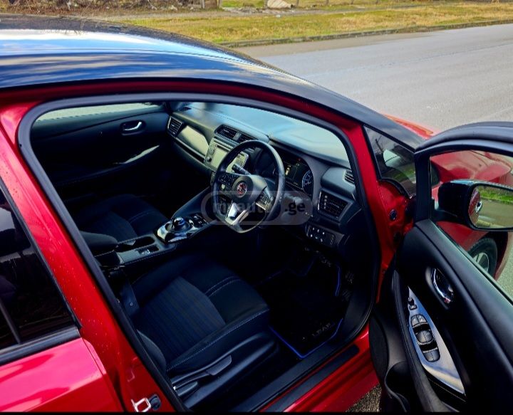 Nissan Leaf - фото 9