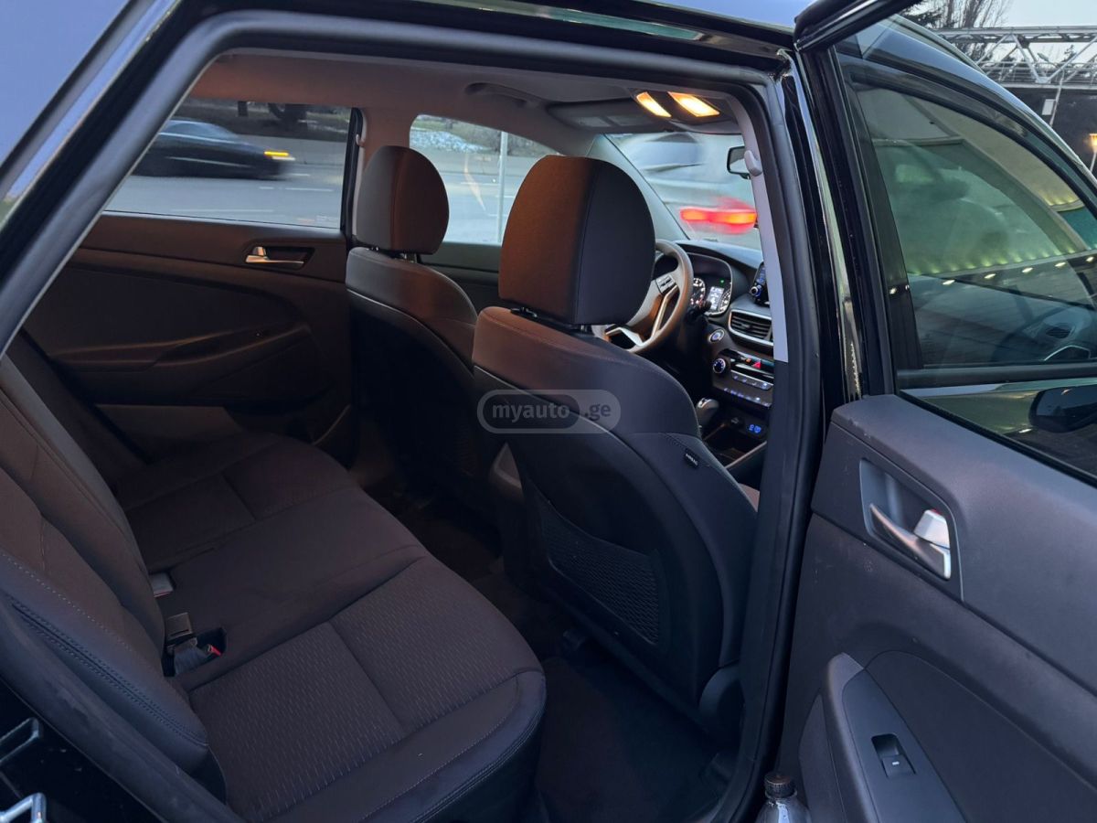 Hyundai Tucson - фото 8