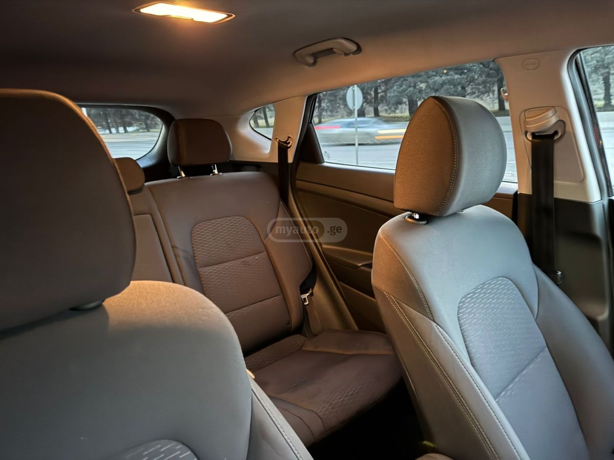 Hyundai Tucson - фото 9